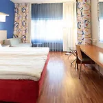 Hotel Scandic Go, Eerikinkatu 30 3*