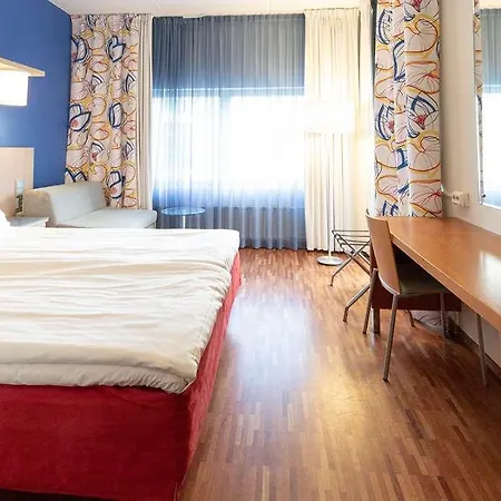 Hotel Scandic Atrium 3*
