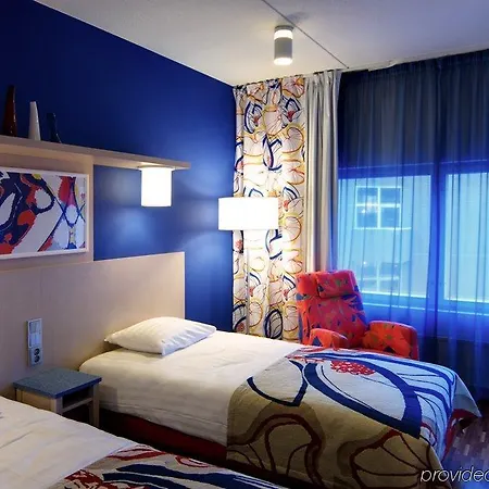 스칸딕 투르쿠 3*