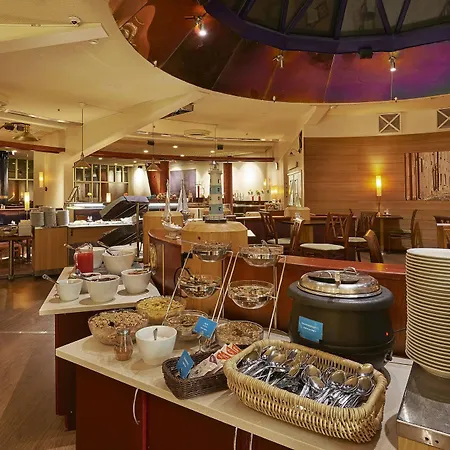Scandic Atrium 3*